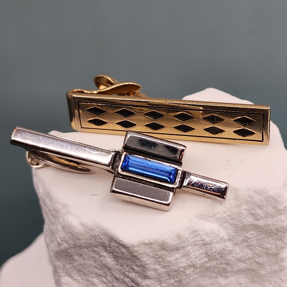 Hickok & Swank  Vintage Tie Clips Lot 2 Blue Glass Black Enamel Gold Silver Tone